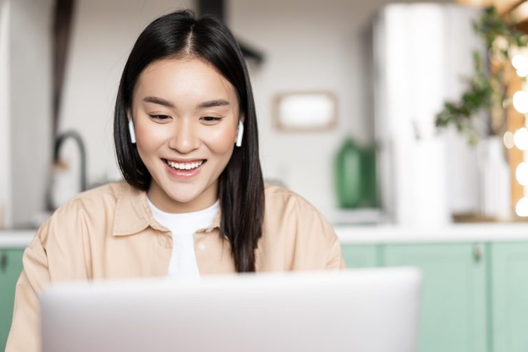 Student learning online
